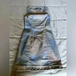 Free Gift With Purchase-Timo. Weiland Denim Dress